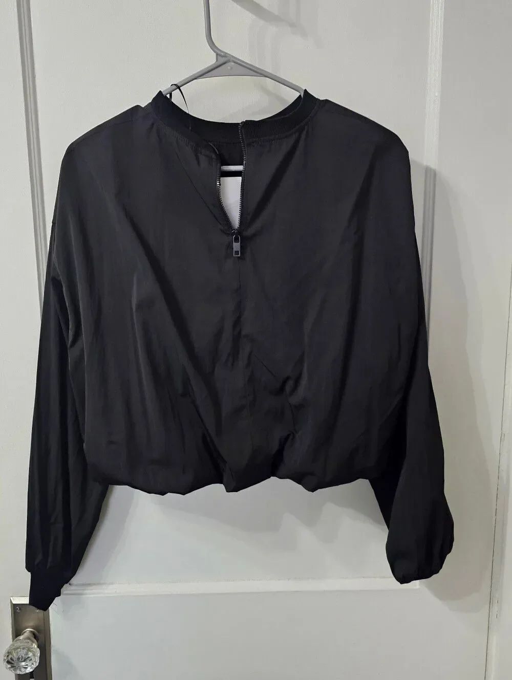 NWT Zara 1/4 Zip Black, Balloon Pullover Size Small